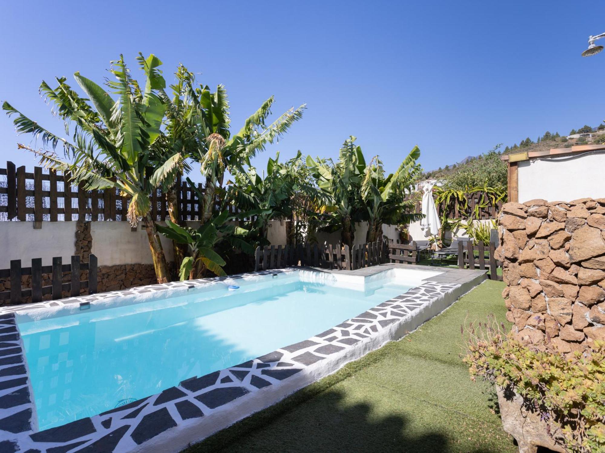 Live Candelaria Araya Muy Mia Exterior photo