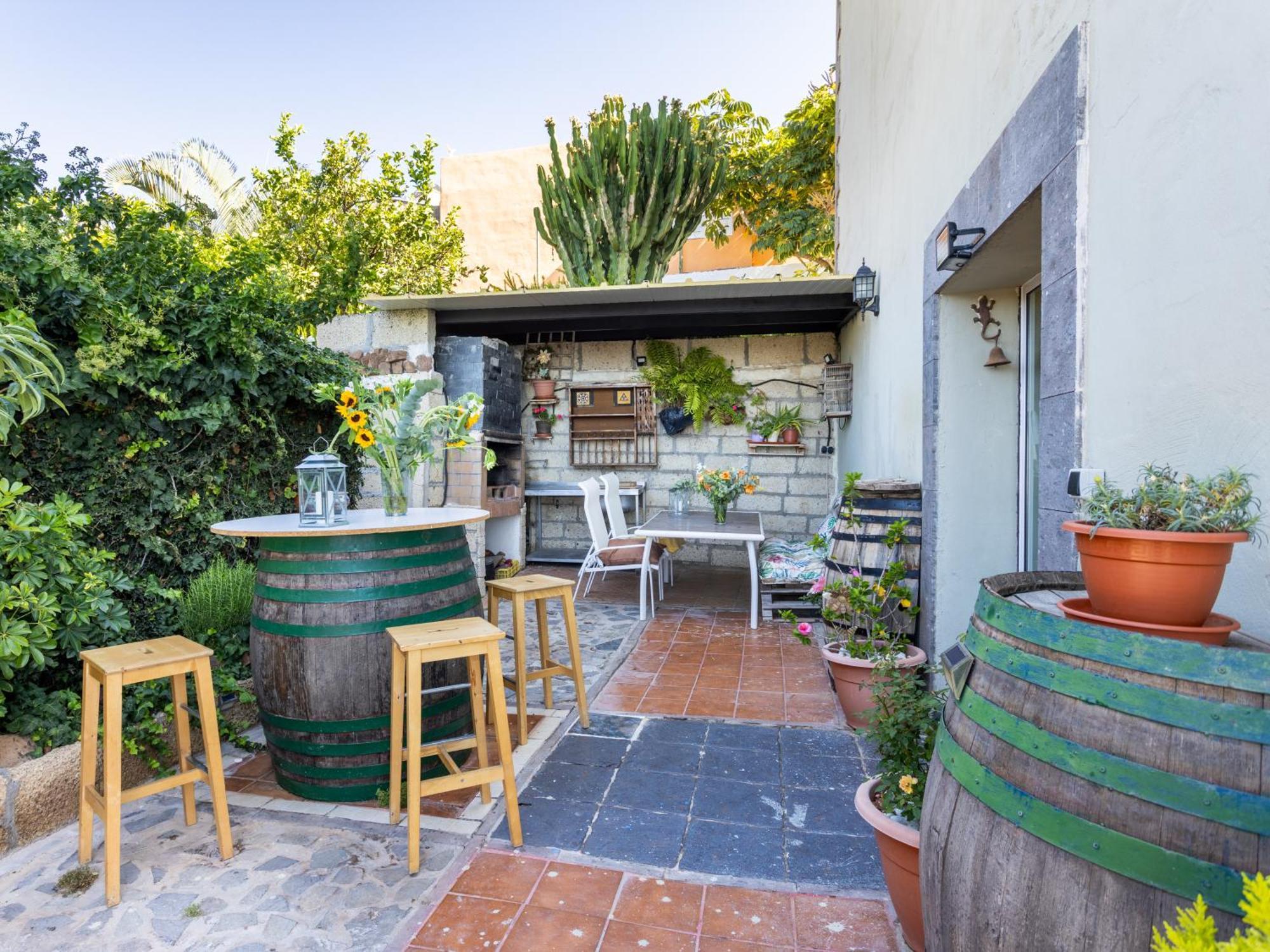 Live Candelaria Araya Muy Mia Exterior photo